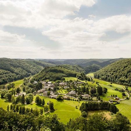Bed and Breakfast L'Orchidee Rochehaut Exterior foto