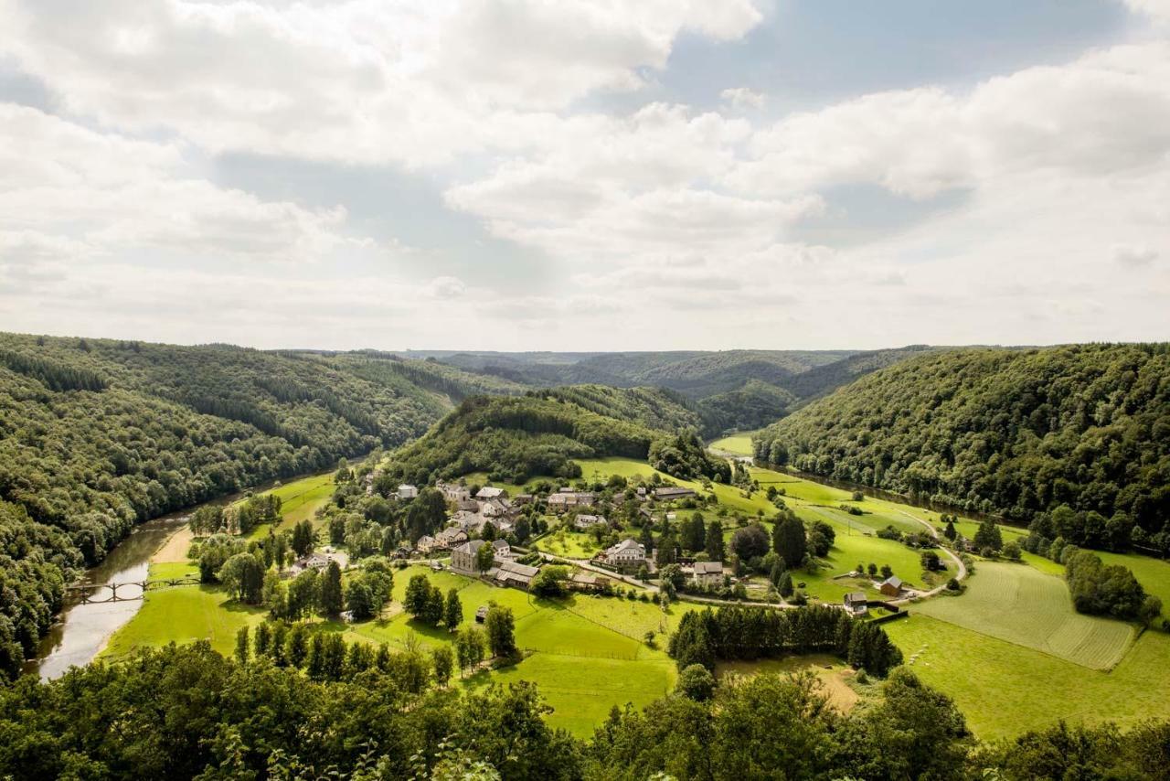 Bed and Breakfast L'Orchidee Rochehaut Exterior foto