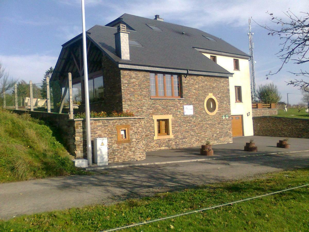 Bed and Breakfast L'Orchidee Rochehaut Exterior foto