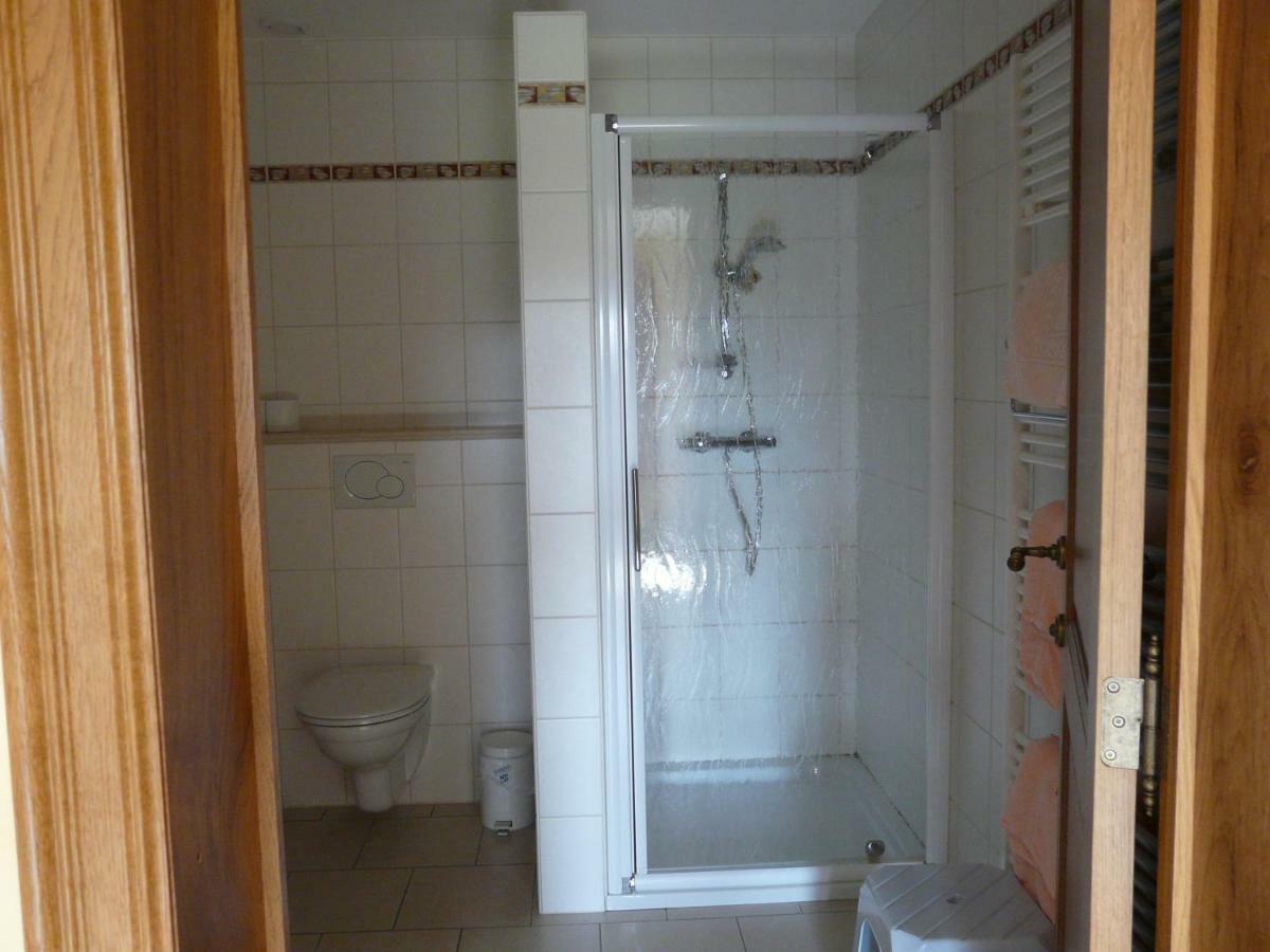 Bed and Breakfast L'Orchidee Rochehaut Exterior foto