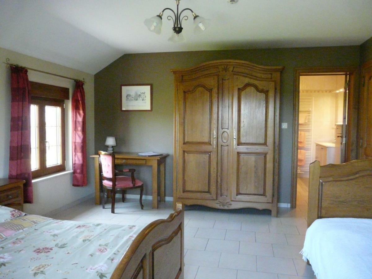 Bed and Breakfast L'Orchidee Rochehaut Exterior foto